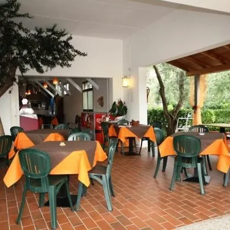 Zweizimmerwohnung In Villaggio Sanghen * Manerba del Garda