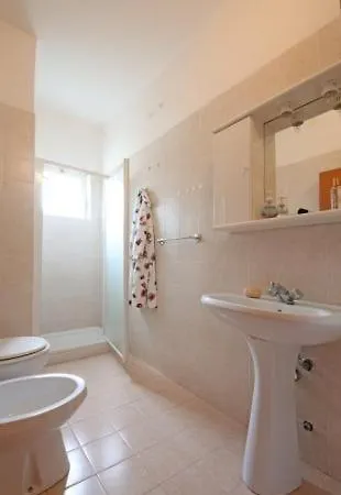 Zweizimmerwohnung In Villaggio Sanghen Appartement Manerba del Garda
